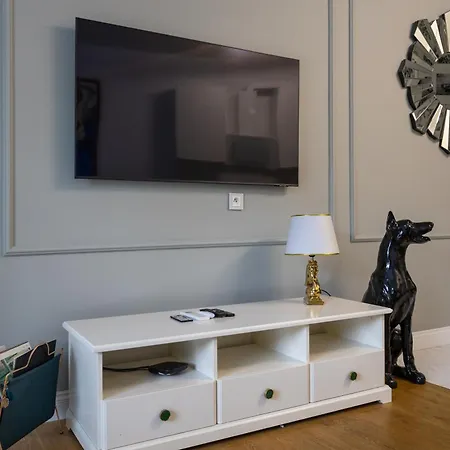 Apartament Wola - Parking, Balcony - By Rentujemy